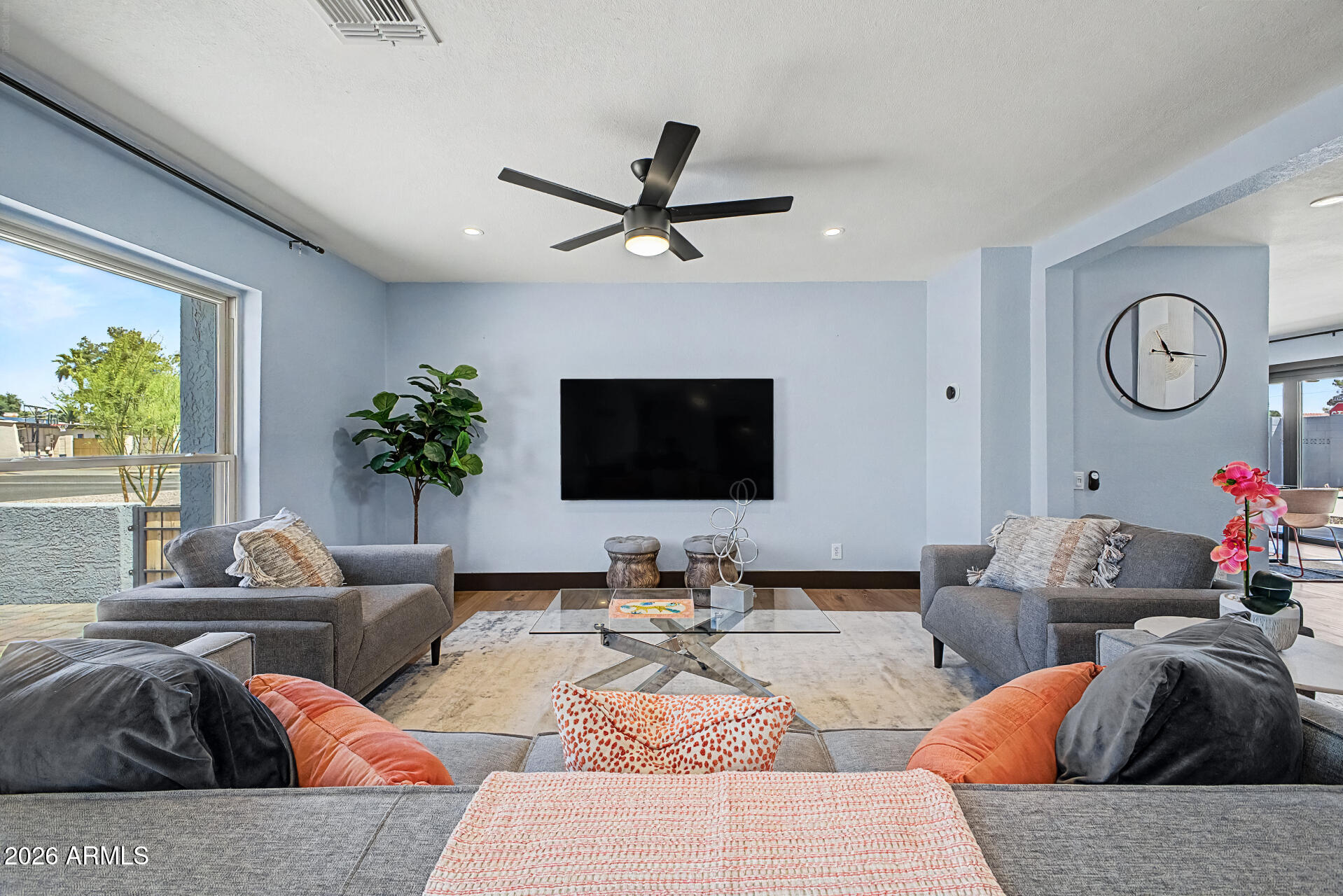 CENTURY NORTH - Residential