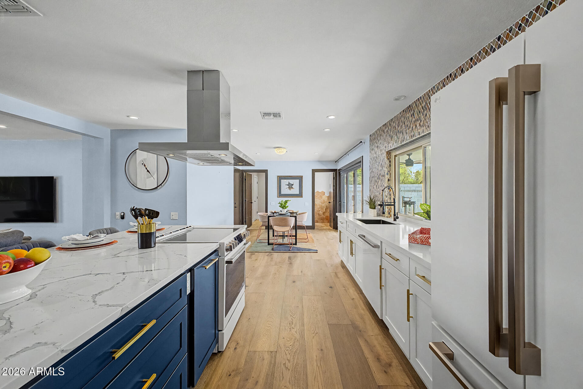 CENTURY NORTH - Residential