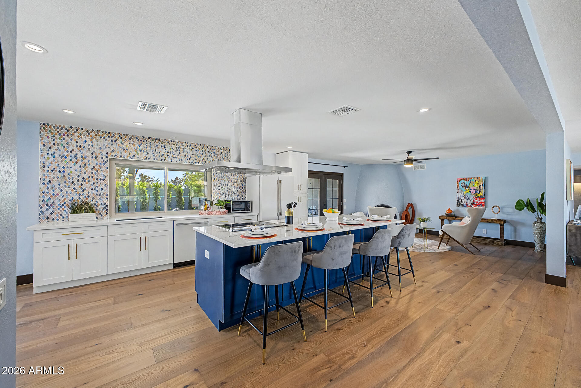 CENTURY NORTH - Residential