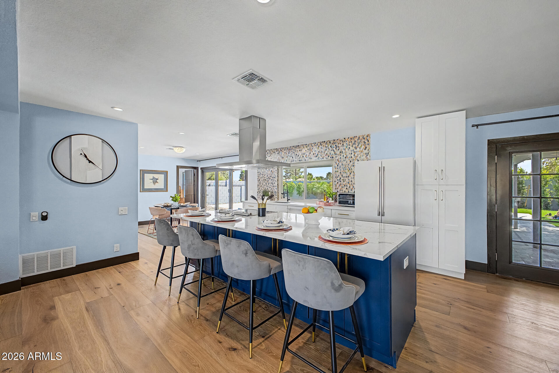 CENTURY NORTH - Residential