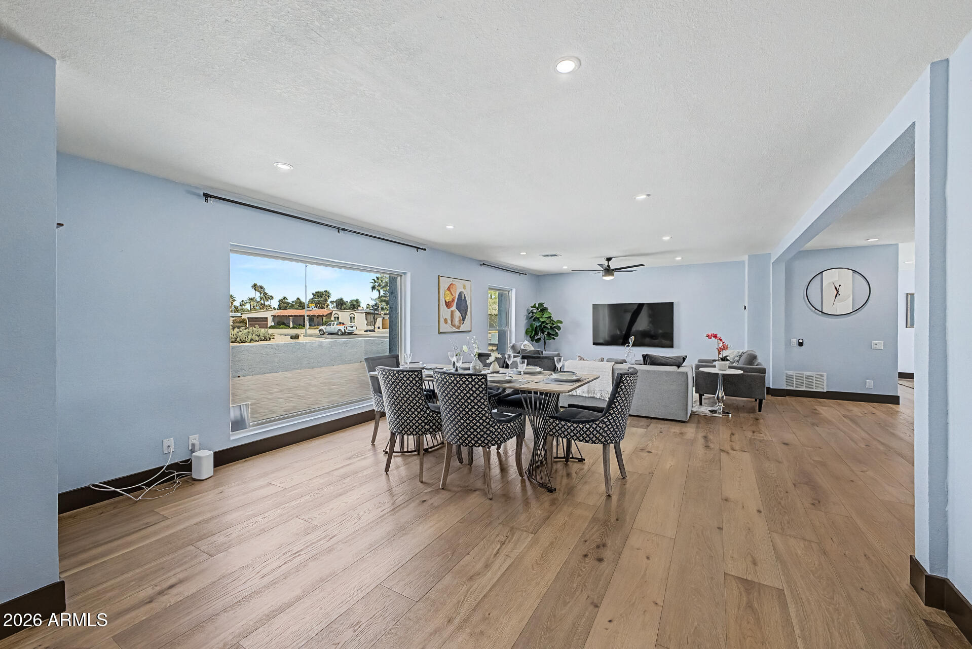 CENTURY NORTH - Residential