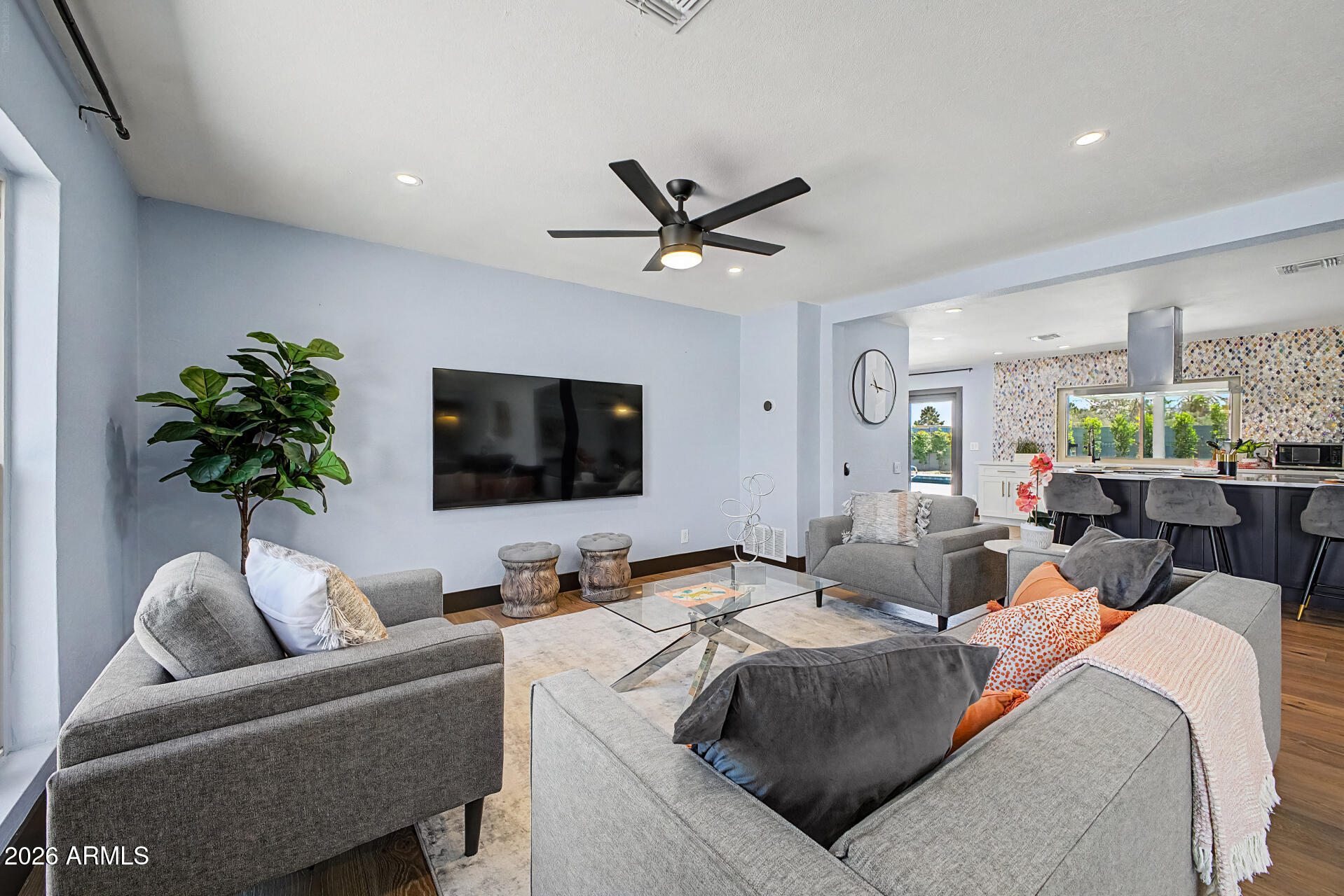 CENTURY NORTH - Residential
