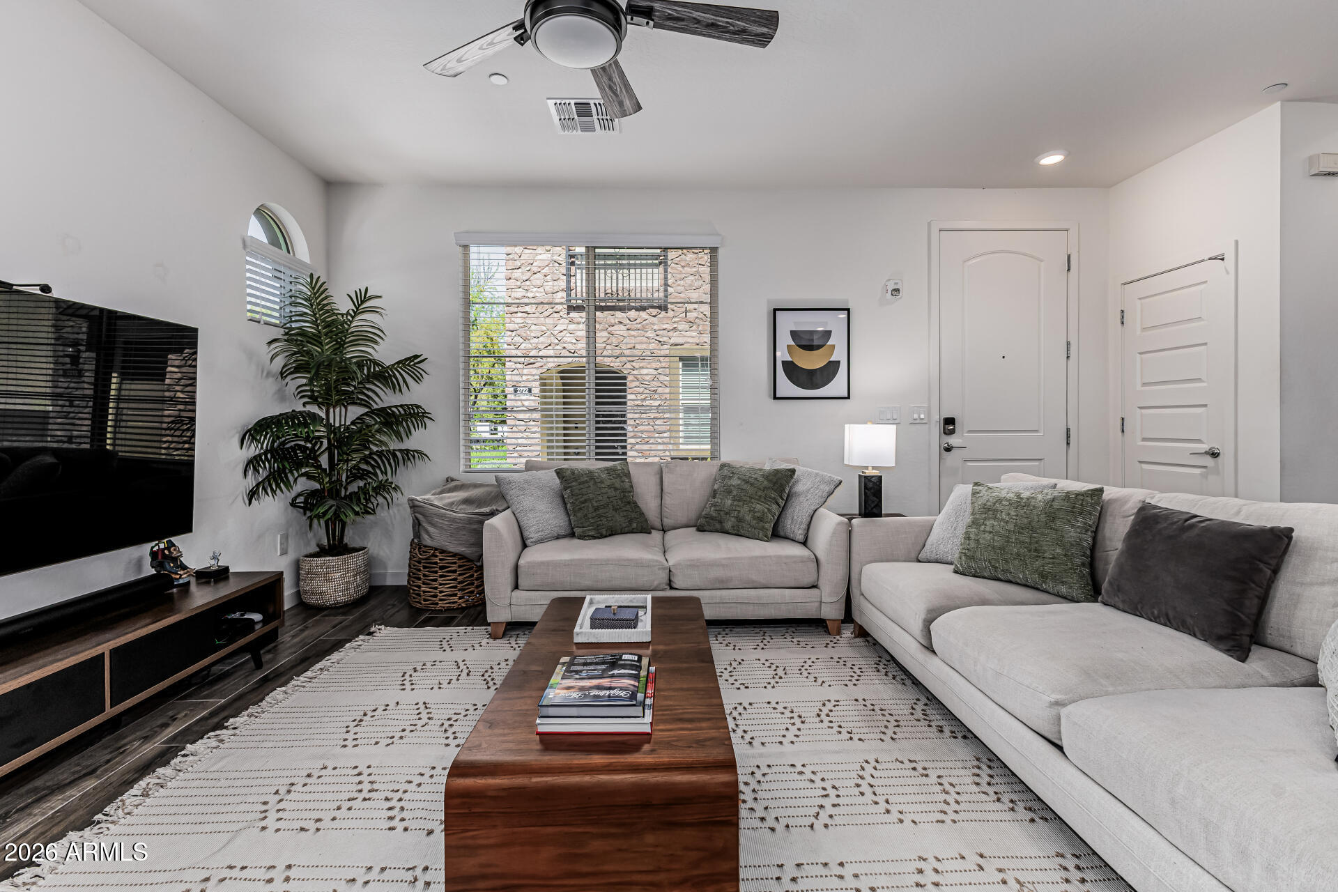 2736 S CAVALIER Drive 101