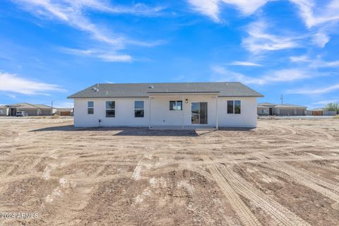 A home in Eloy