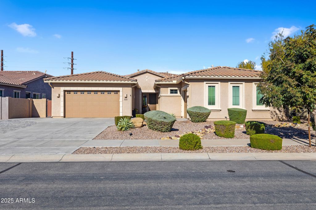 Photo of 22342 E Pickett Court, Queen Creek, AZ 85142 (MLS # 6957870)