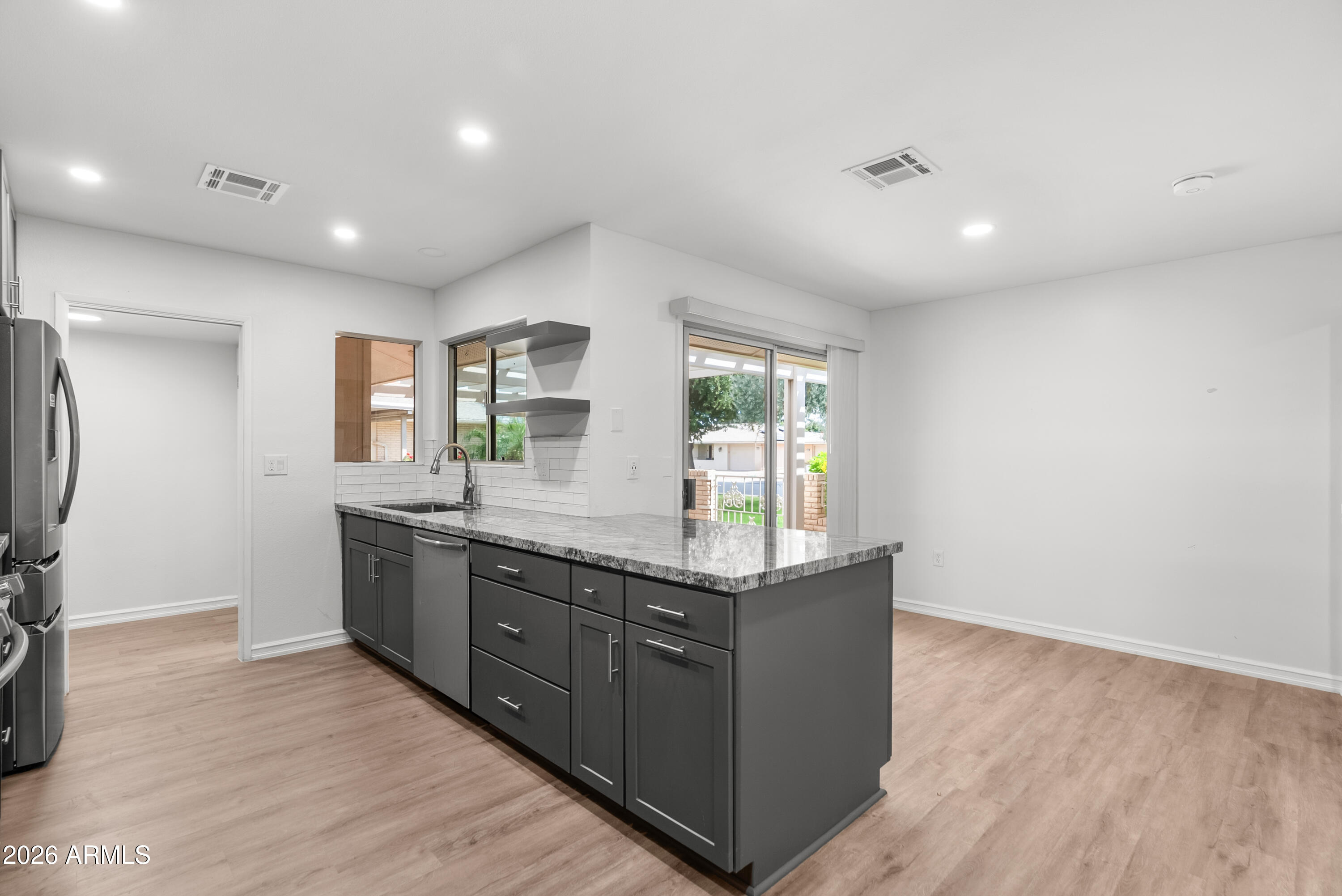 9508 W SANDSTONE Drive