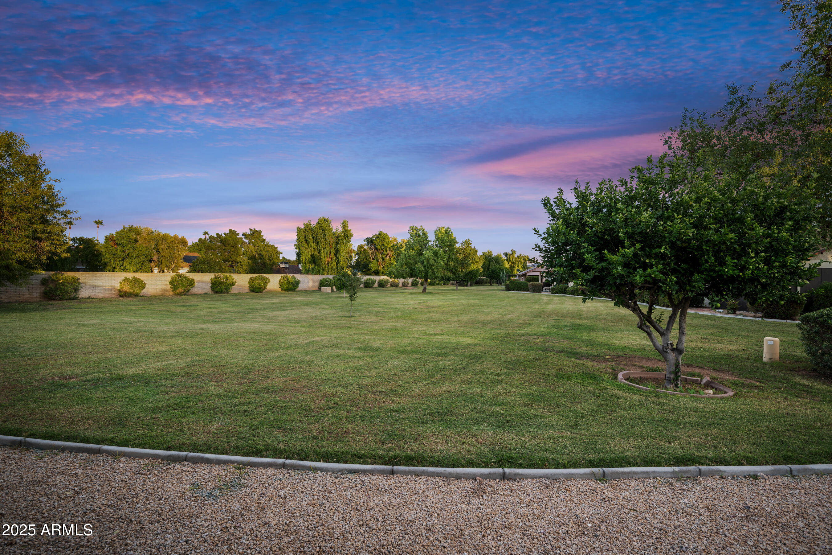 19611 N TRAIL RIDGE Drive