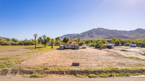 4501 W CARTER Road 8 Laveen AZ 85339