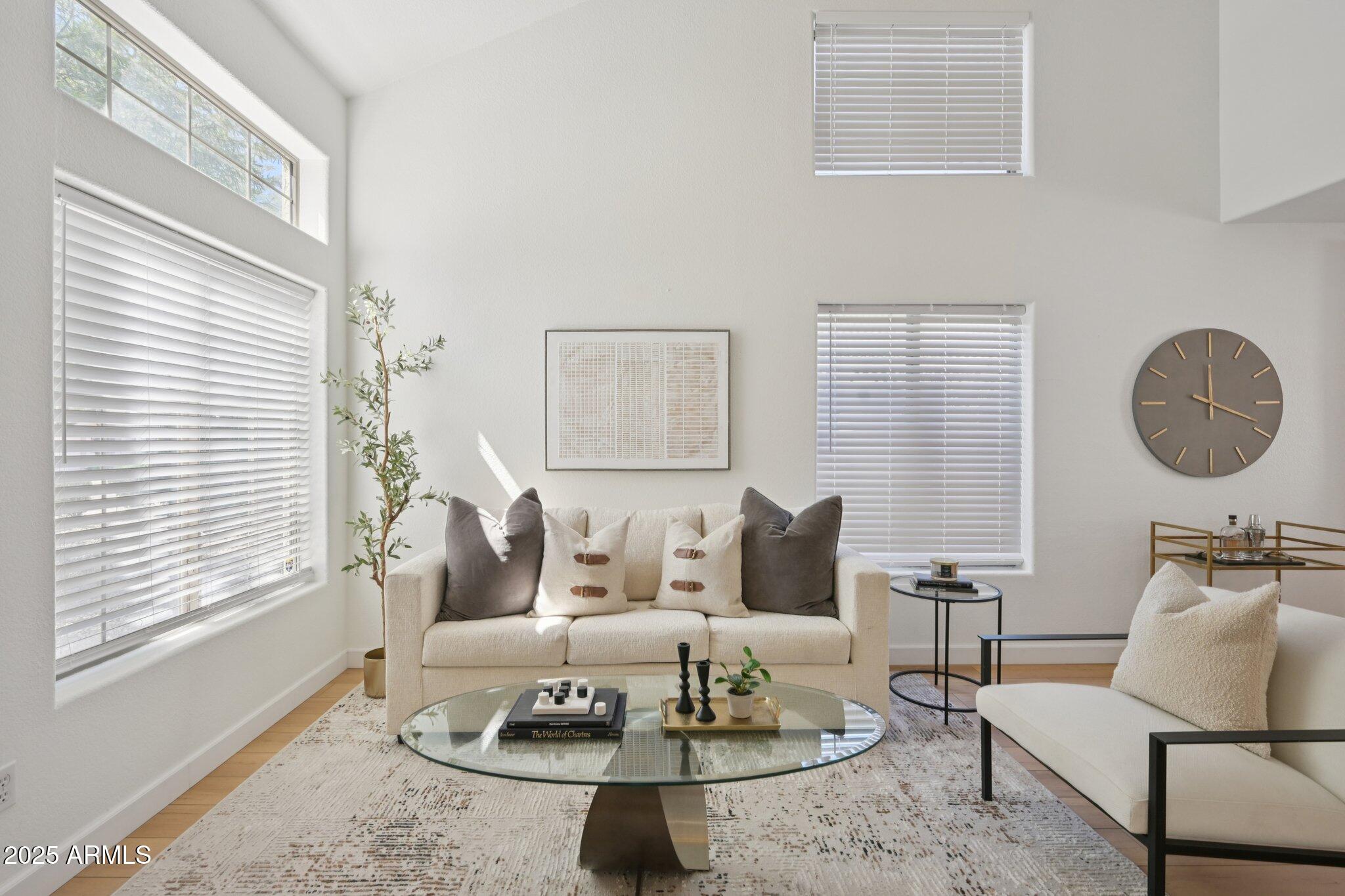 6616 W PRICKLY PEAR Trail