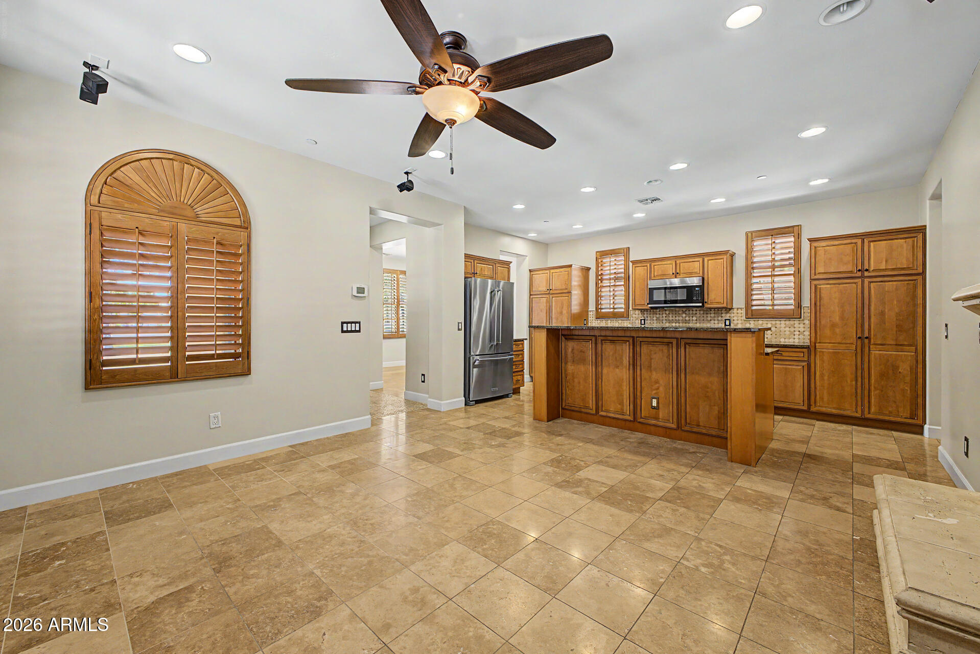 3510 E LAKEWOOD Parkway 115