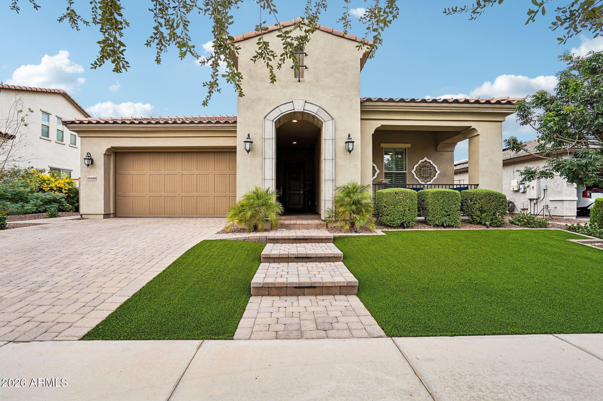 20488 W DELANEY Drive