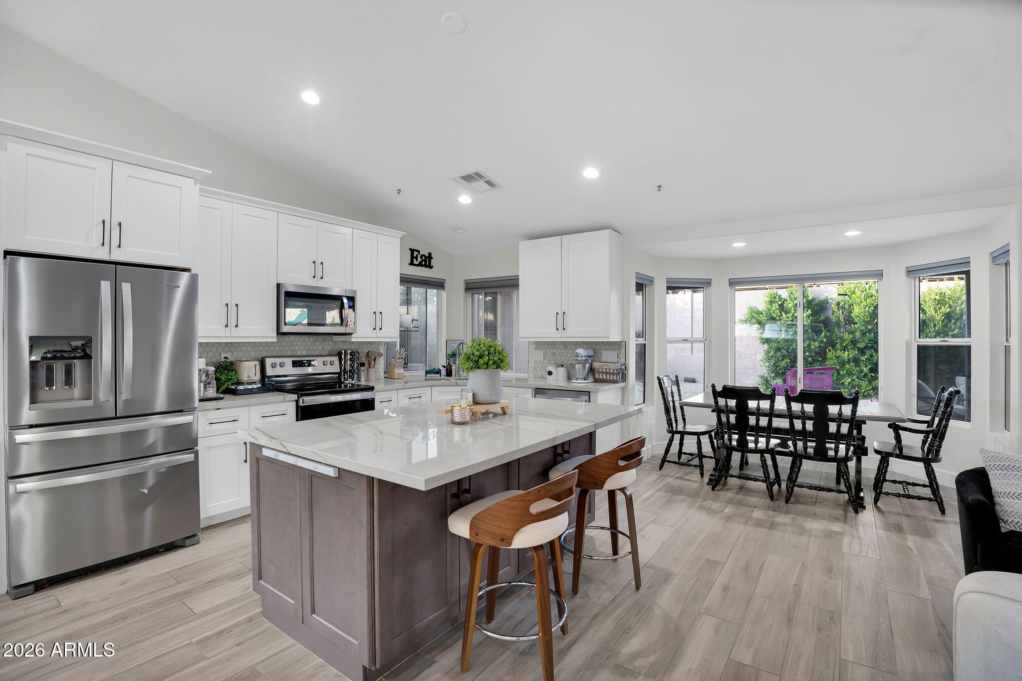 9410 E TOPEKA Drive