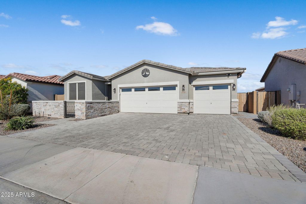 Photo of 40410 W Haley Drive, Maricopa, AZ 85138 (MLS # 6951896)