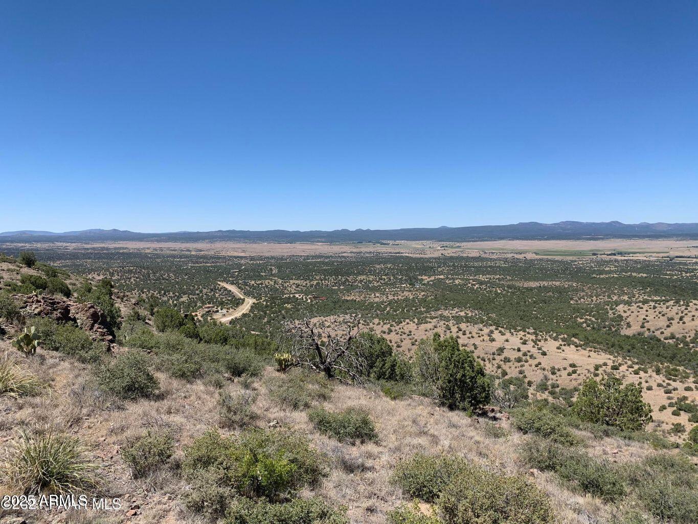 19100 N SULLIVAN BUTTES Road 132