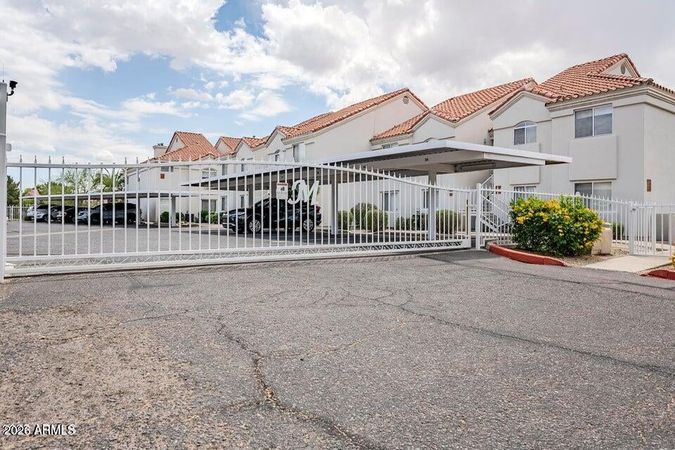 10401 N 52ND Street 205