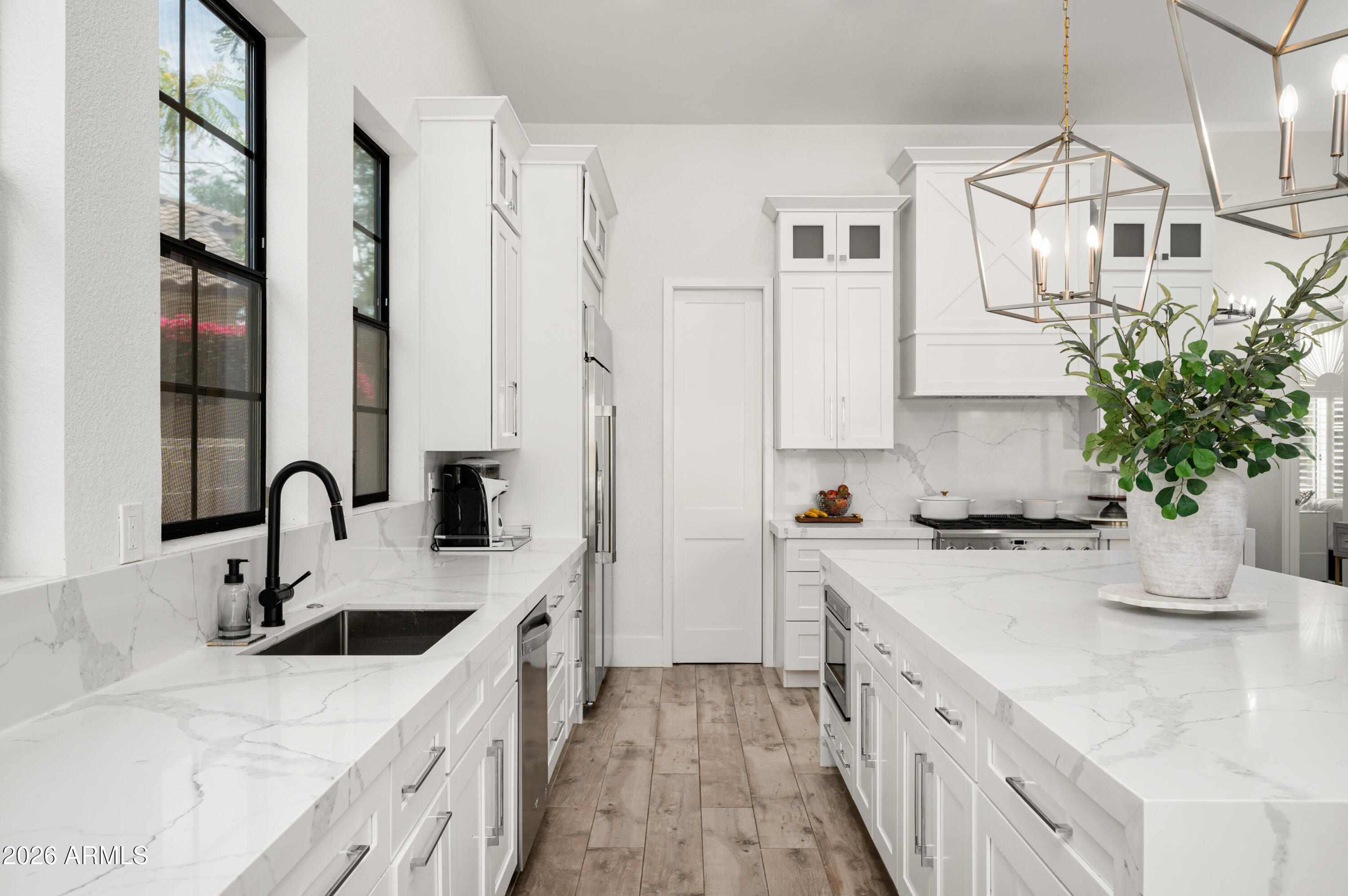 9160 E PALM TREE Drive