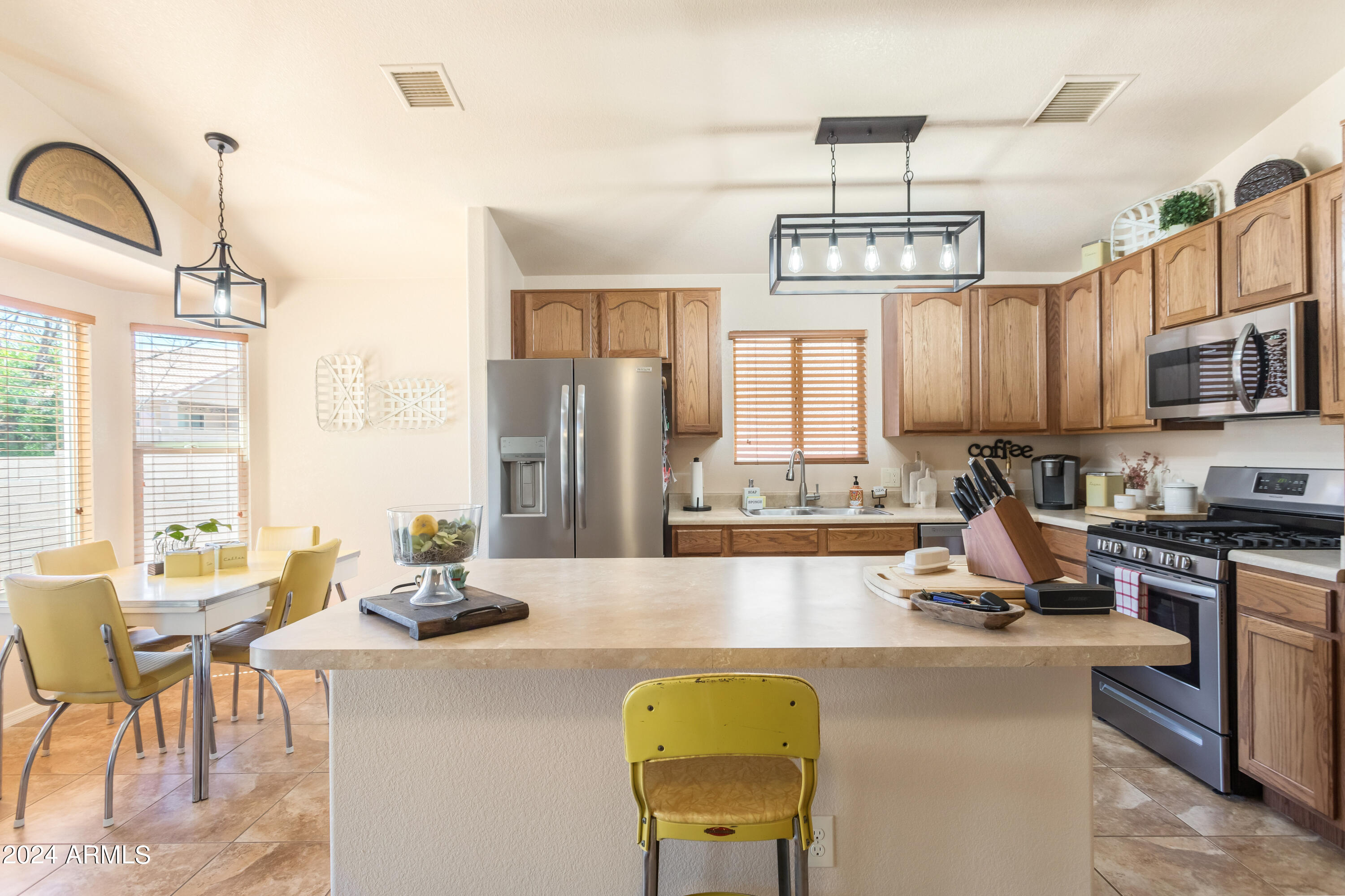 CAMPSTONE - Residential