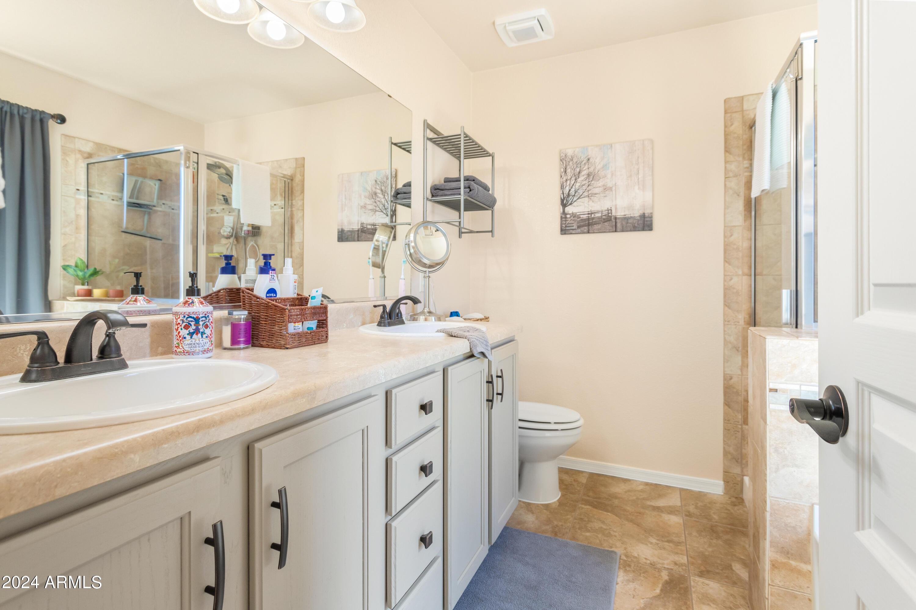 CAMPSTONE - Residential