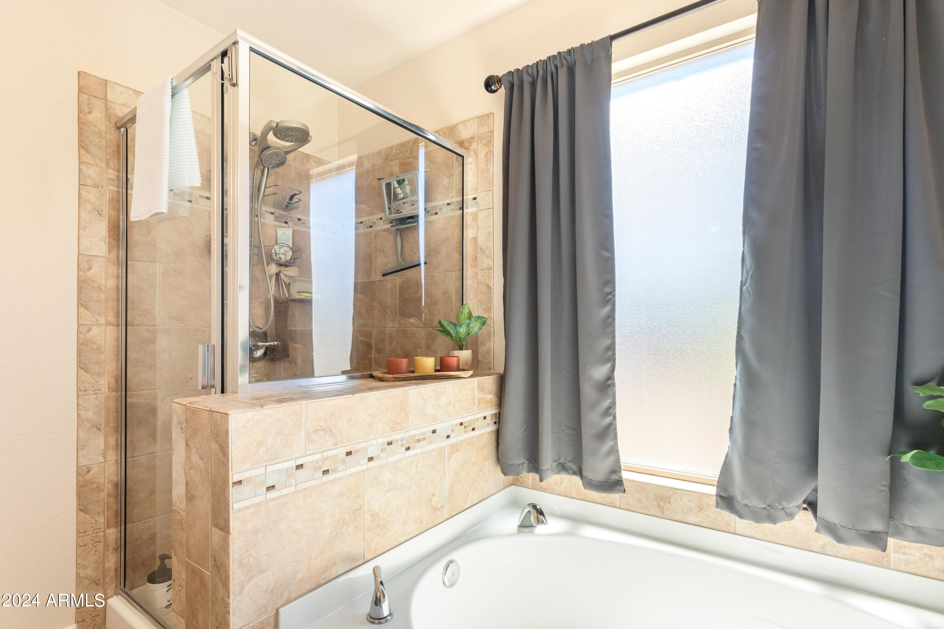 CAMPSTONE - Residential