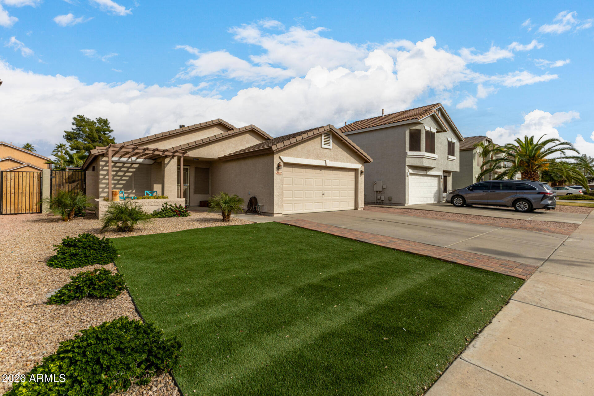 2062 E ARABIAN Drive