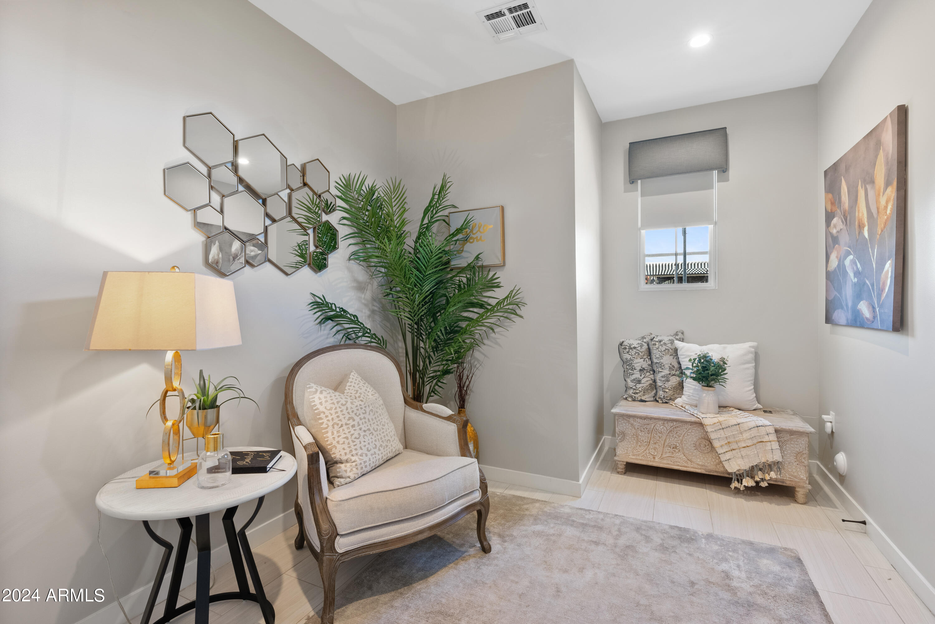 4438 N 27TH Street 1