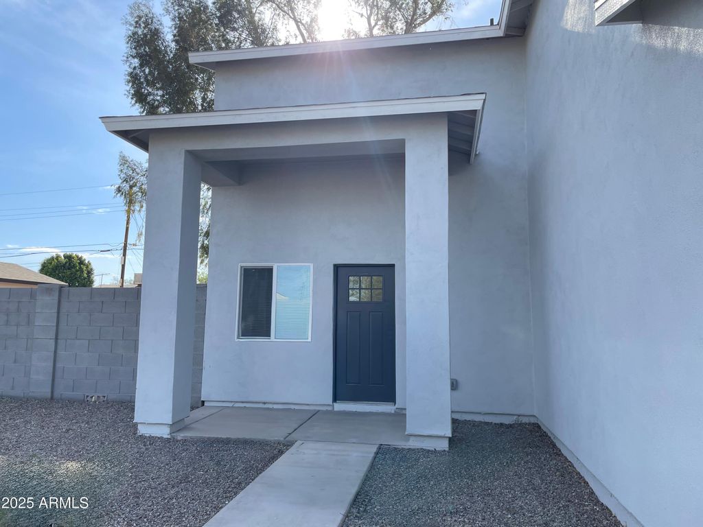 Photo of 8042 S Calle Moctezuma, Guadalupe, AZ 85283 (MLS # 6934149)