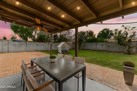 Photo of 6842 N 10th Place, Phoenix, AZ 85014 (MLS # 6960947)