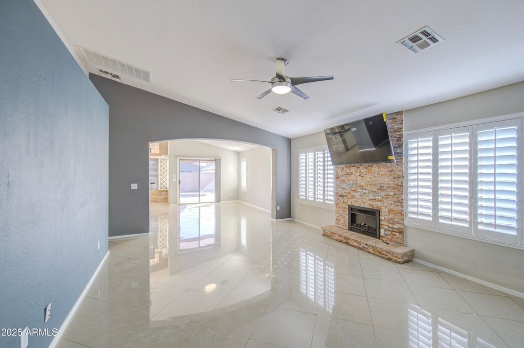 Photo of 15815 W Washington Street, Goodyear, AZ 85338 (MLS # 6992641)