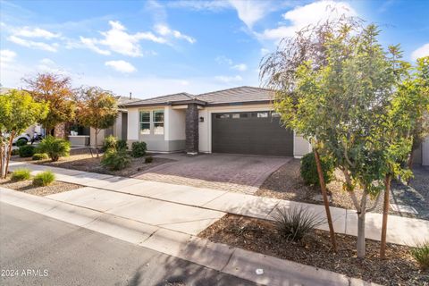 A home in Queen Creek