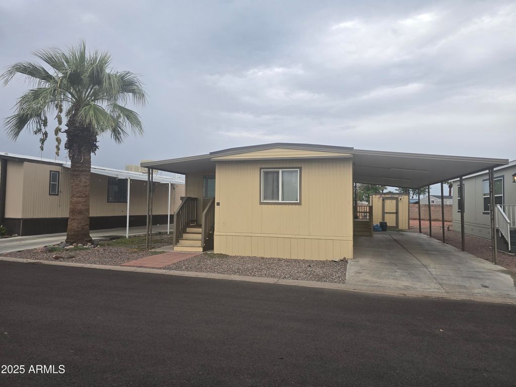Photo of 5747 W Missouri Avenue #38, Glendale, AZ 85301 (MLS # 6932280)