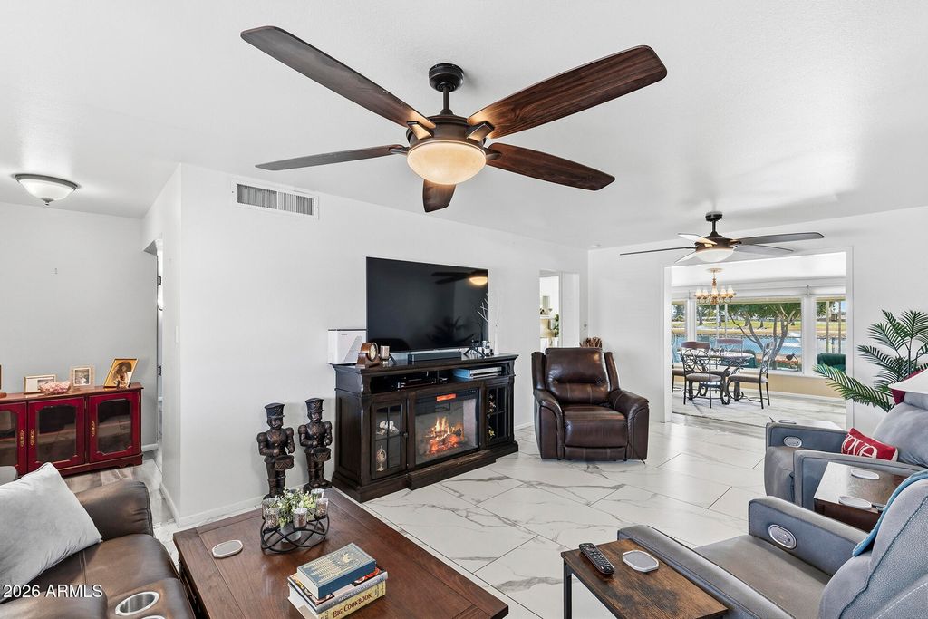 Photo of 12801 N Lake Drive, Sun City, AZ 85351 (MLS # 6981070)