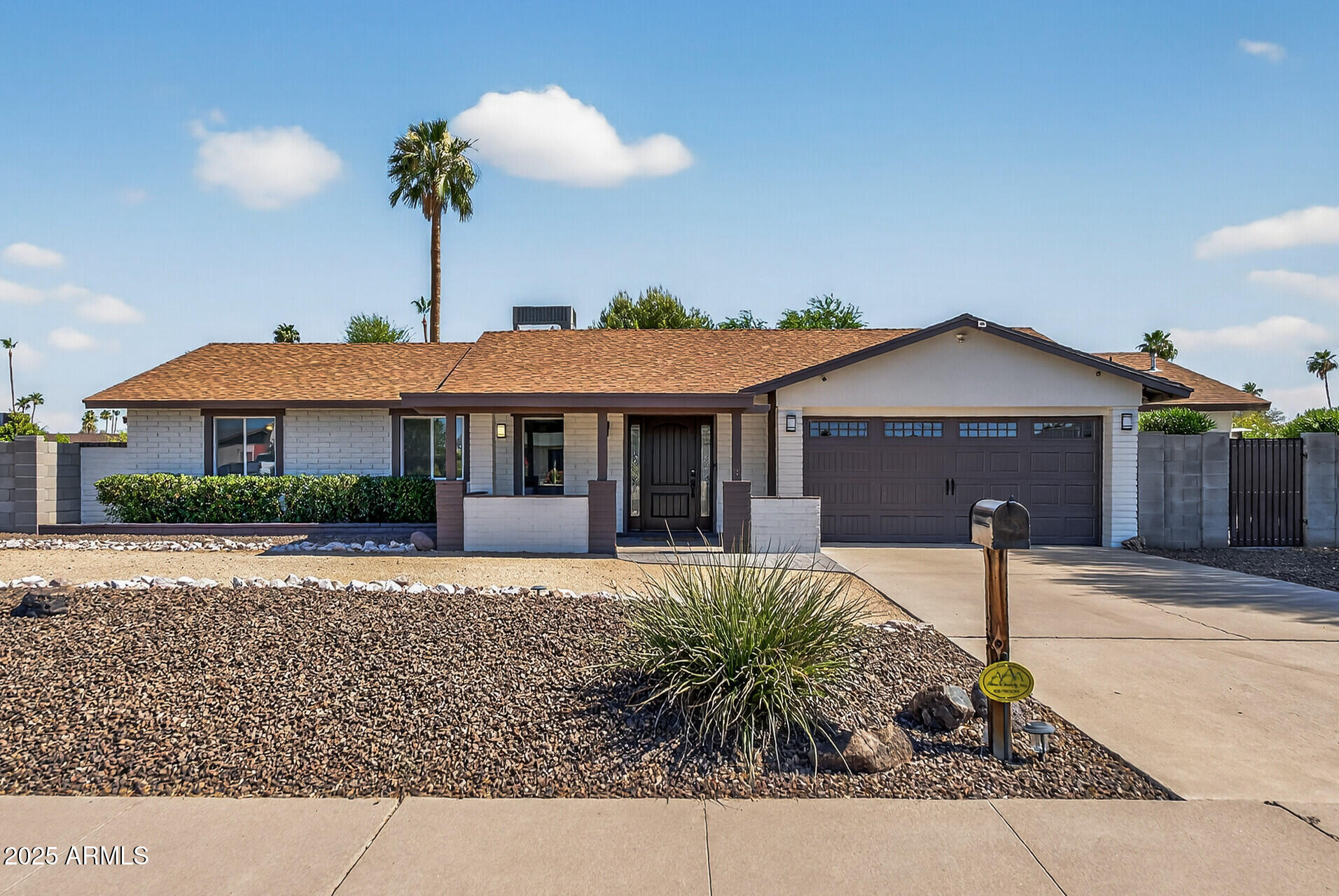 5101 E PARADISE Drive