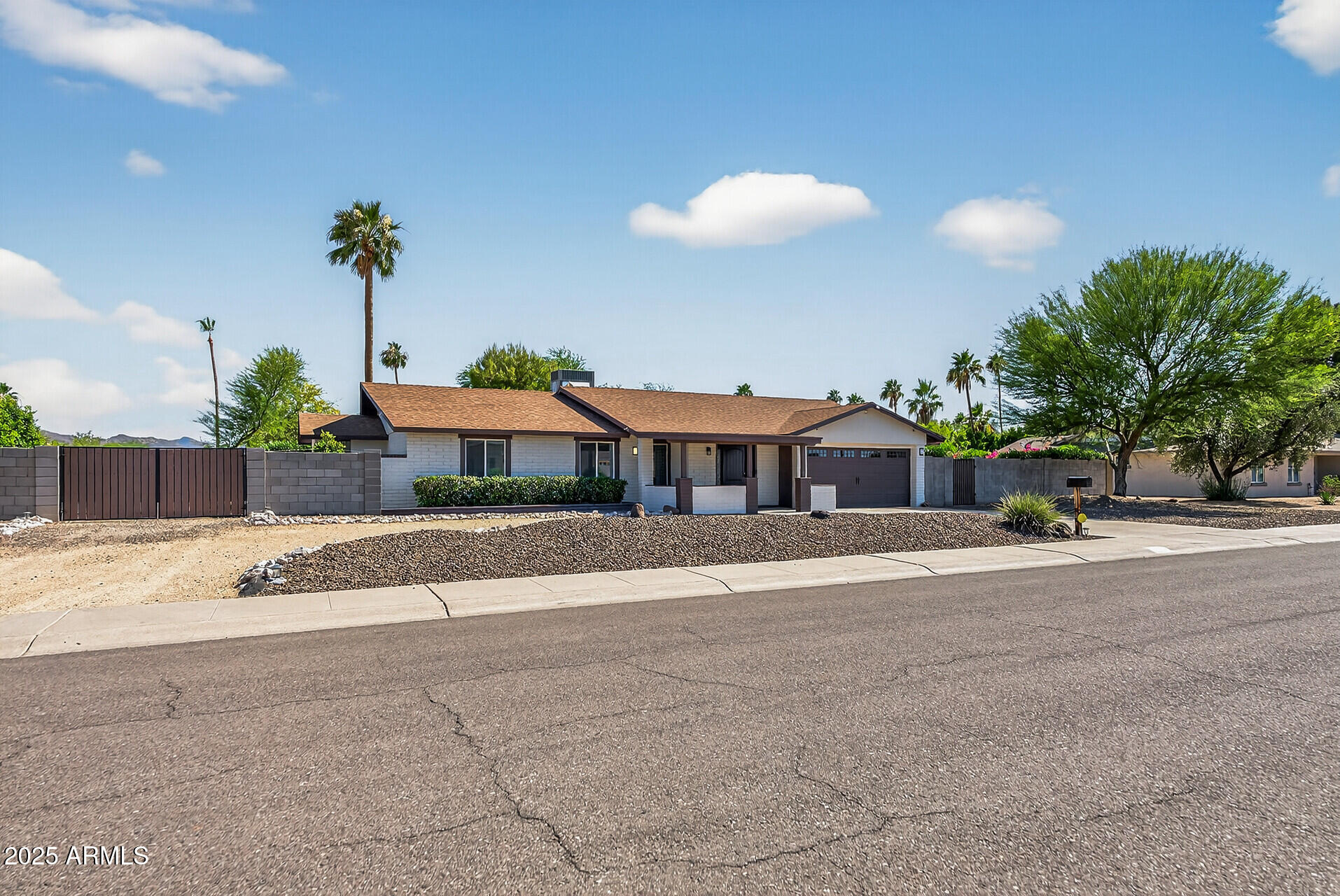 5101 E PARADISE Drive
