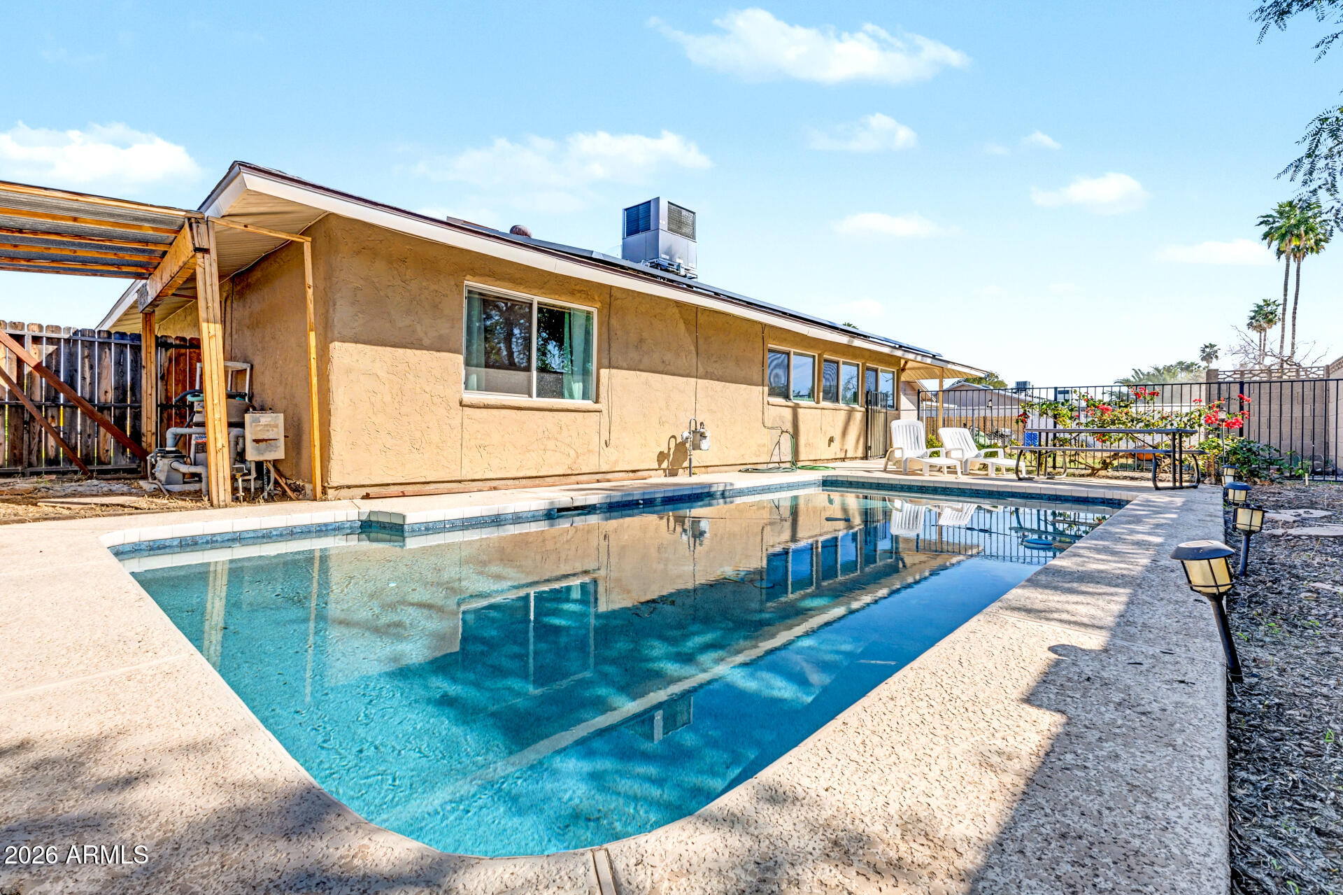 409 E PEGASUS Drive