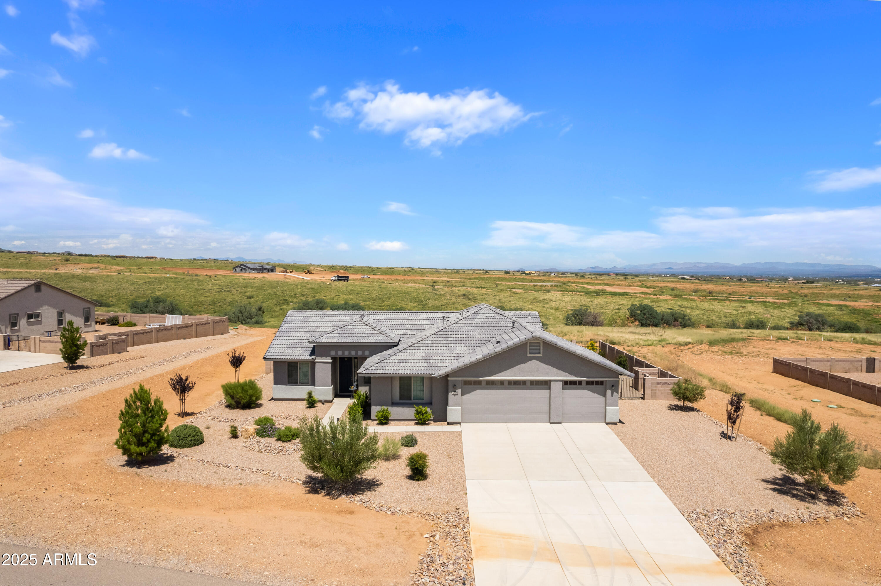 6757 E VAQUERO Circle