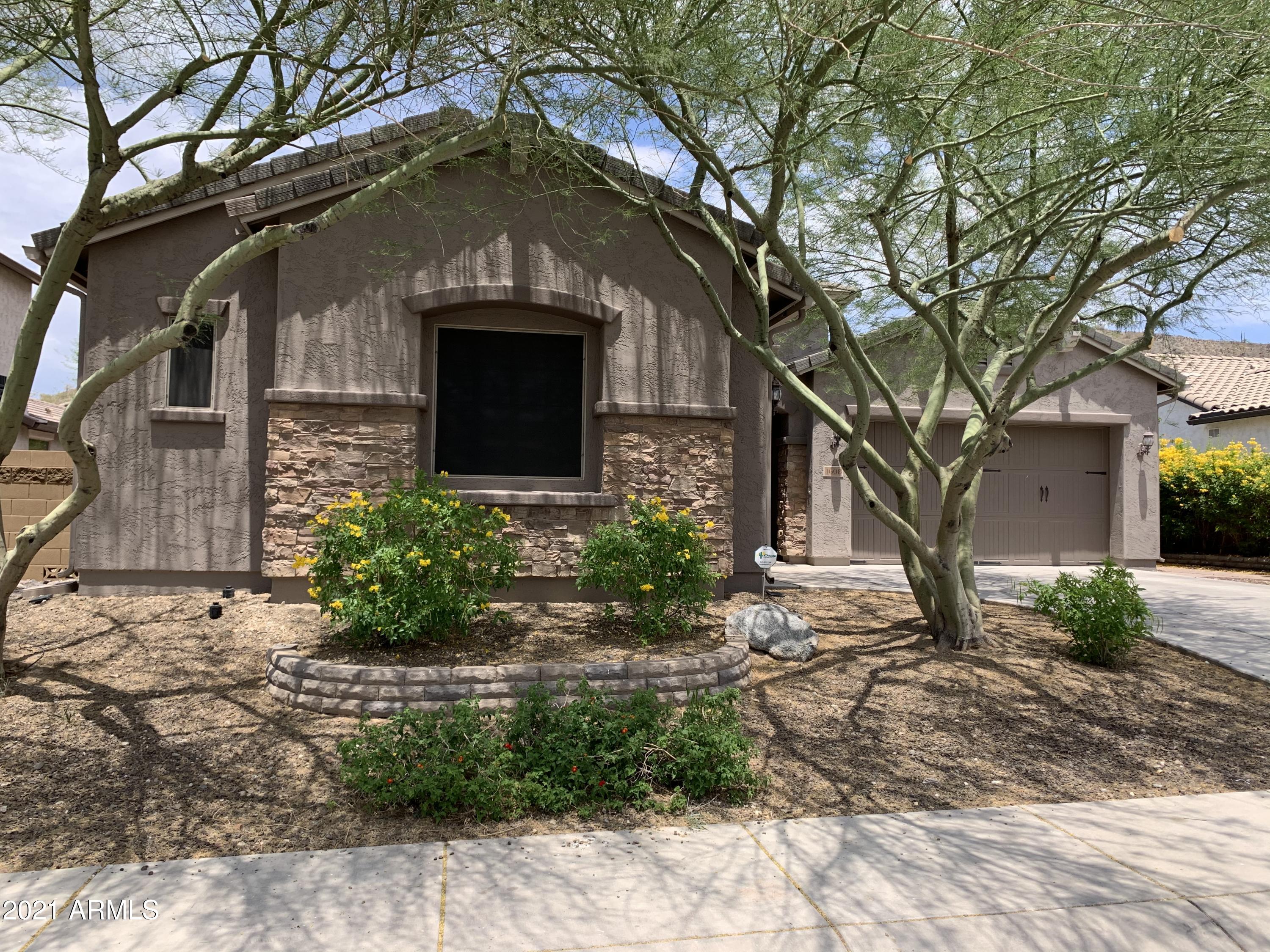 1608 W WHITE FEATHER Lane
