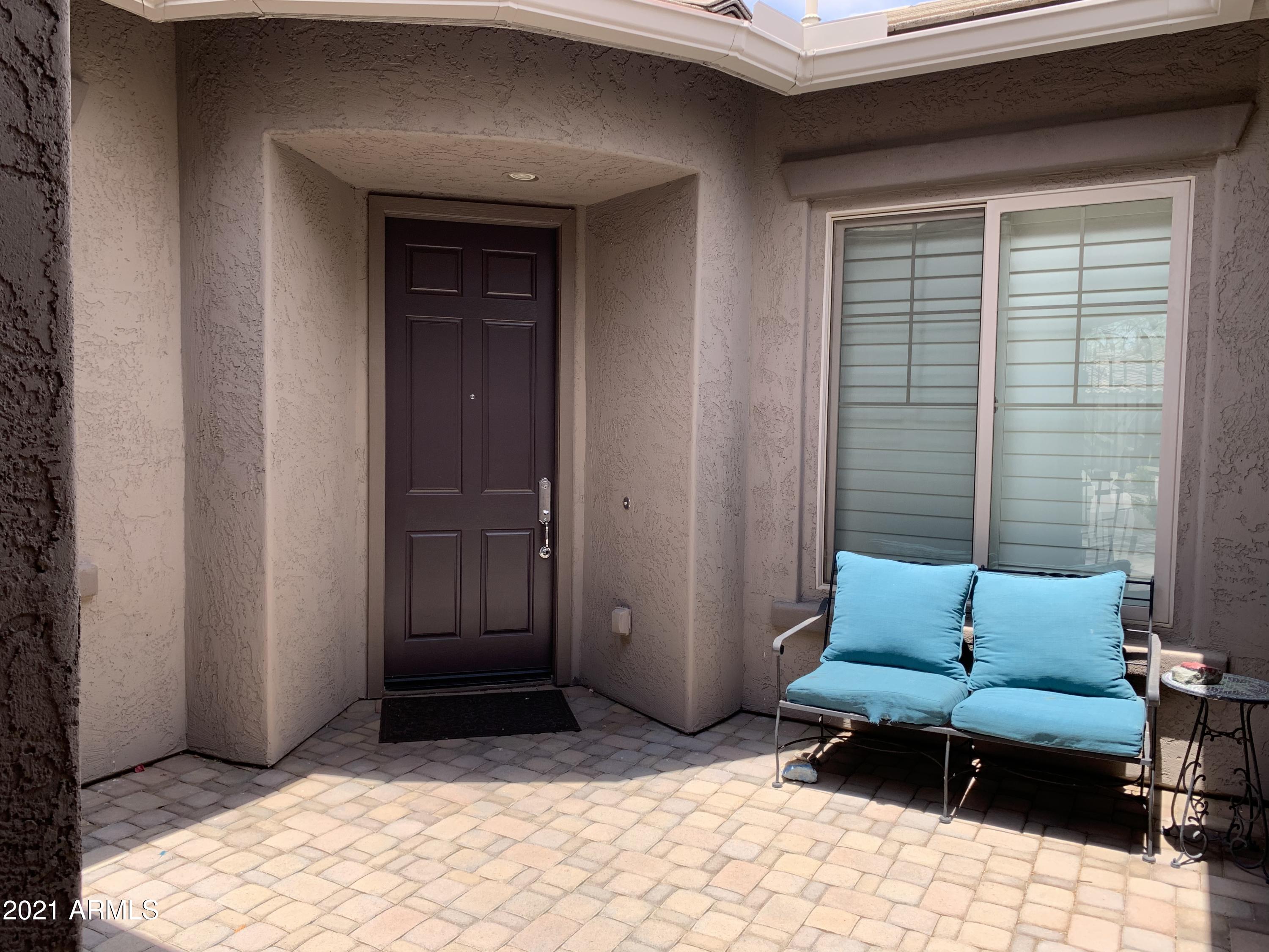 1608 W WHITE FEATHER Lane