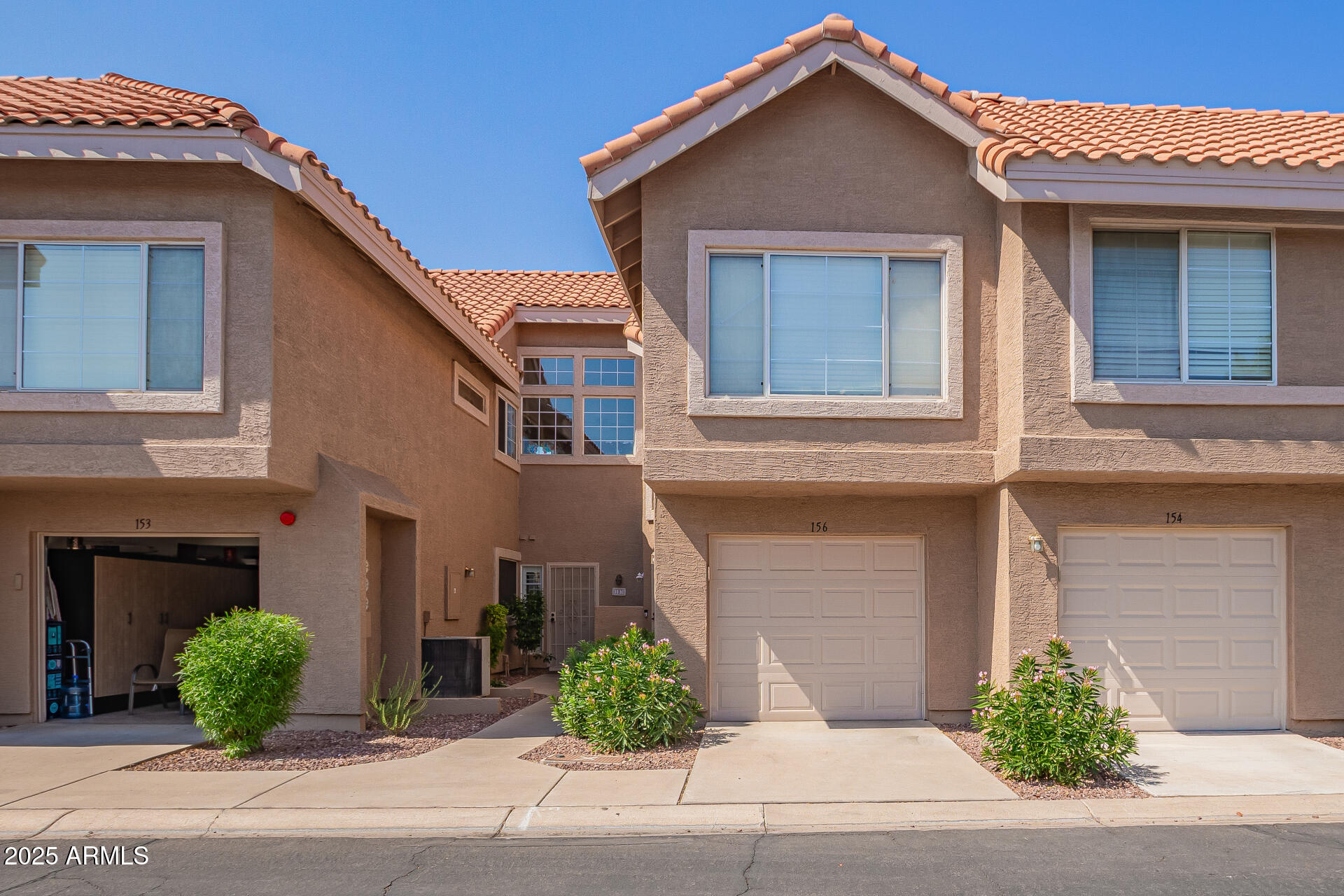 1633 E LAKESIDE Drive 156