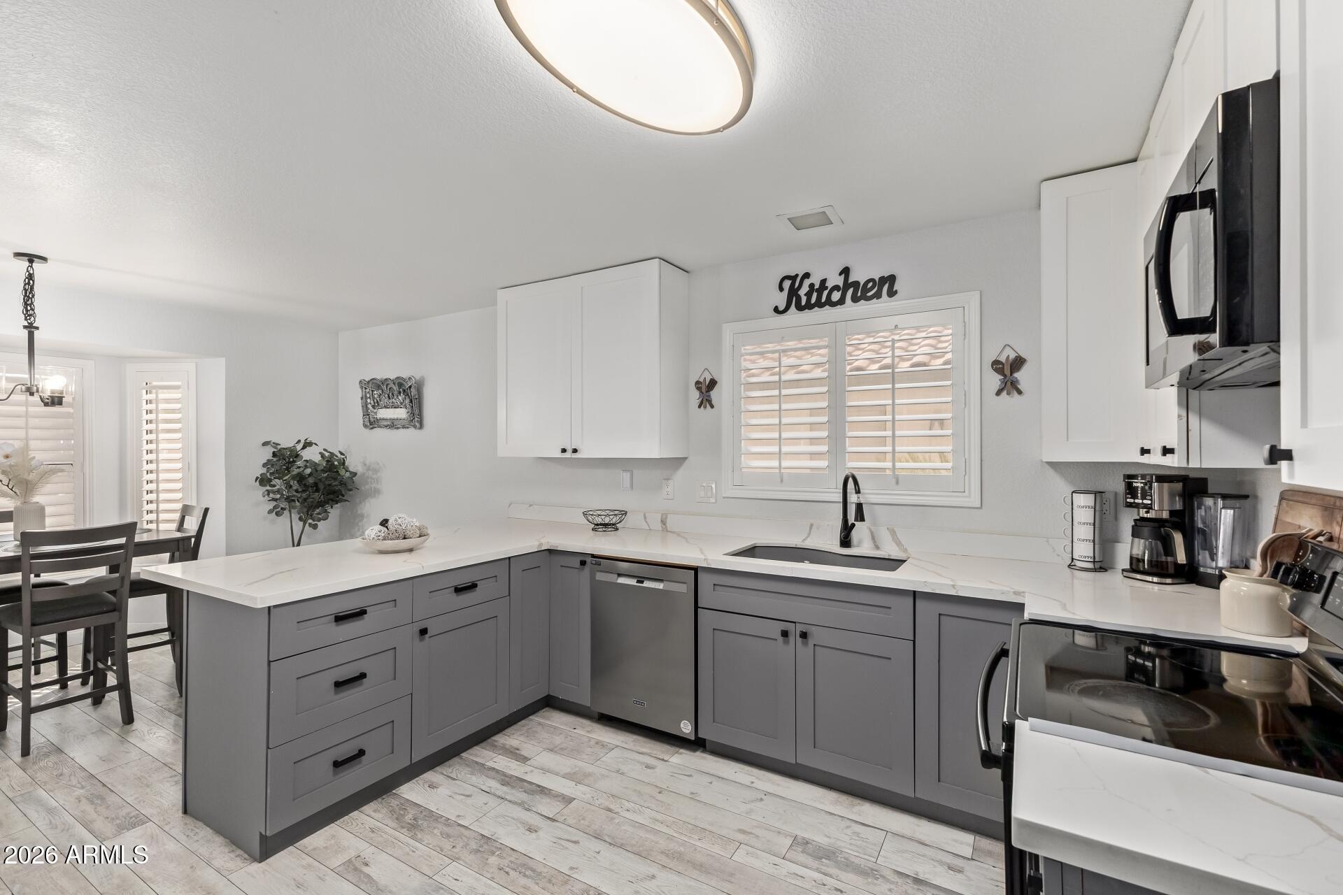 11525 W CITRUS Grove