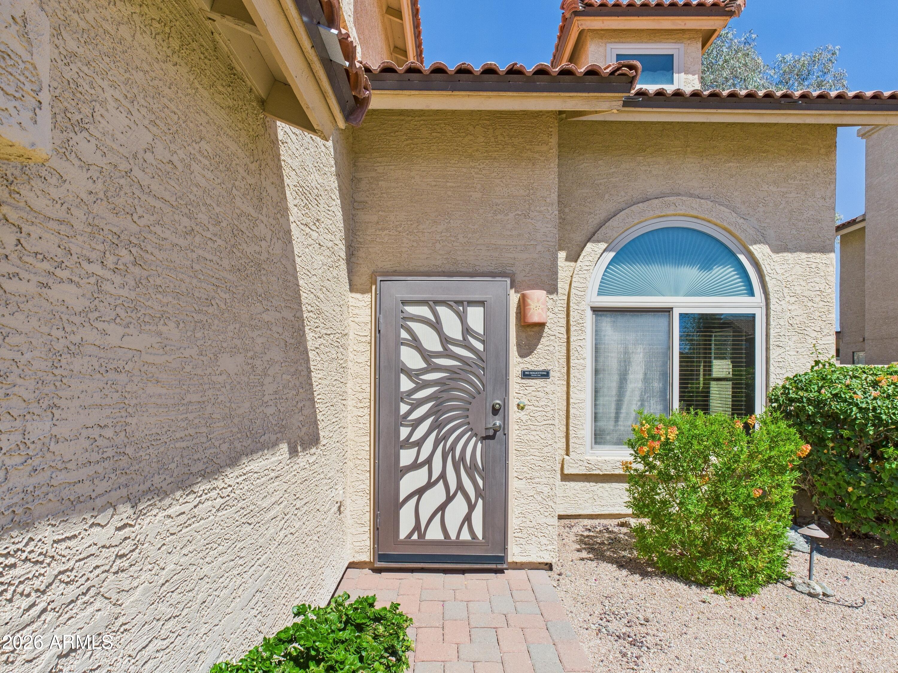 2750 E ROCK WREN Road