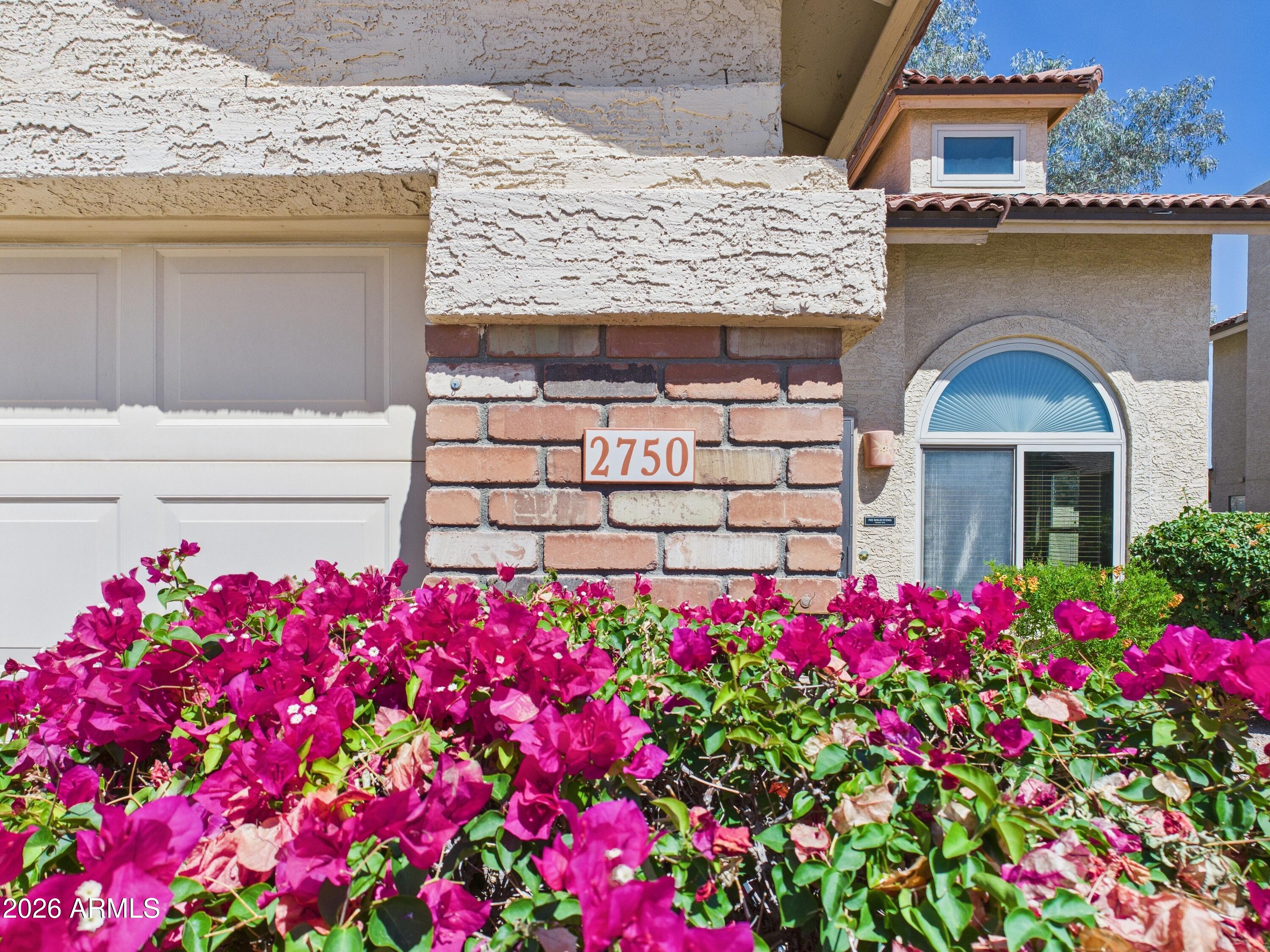 2750 E ROCK WREN Road