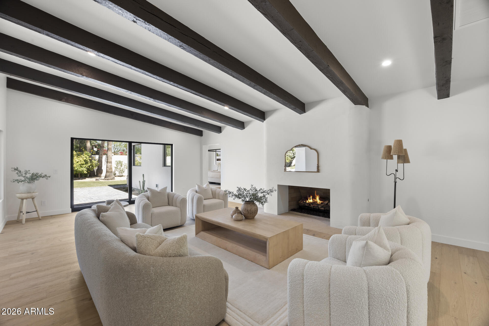 CAMELBACK EAST - Residential