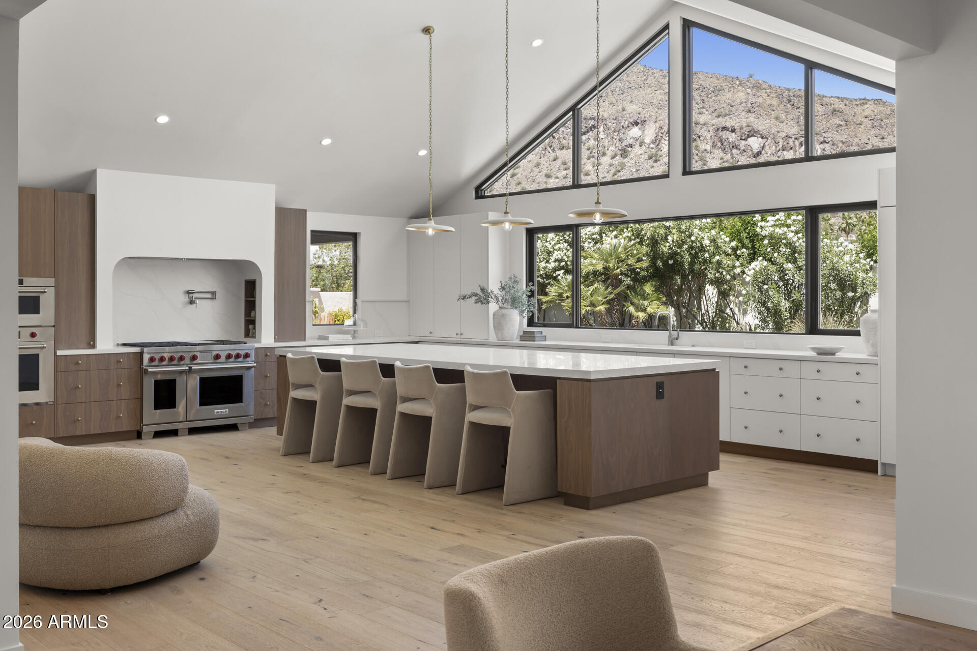 CAMELBACK EAST - Residential