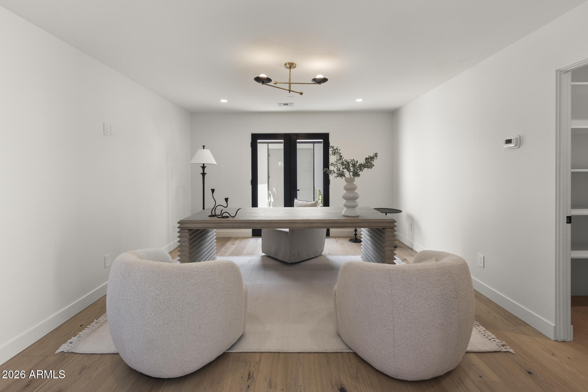 CAMELBACK EAST - Residential