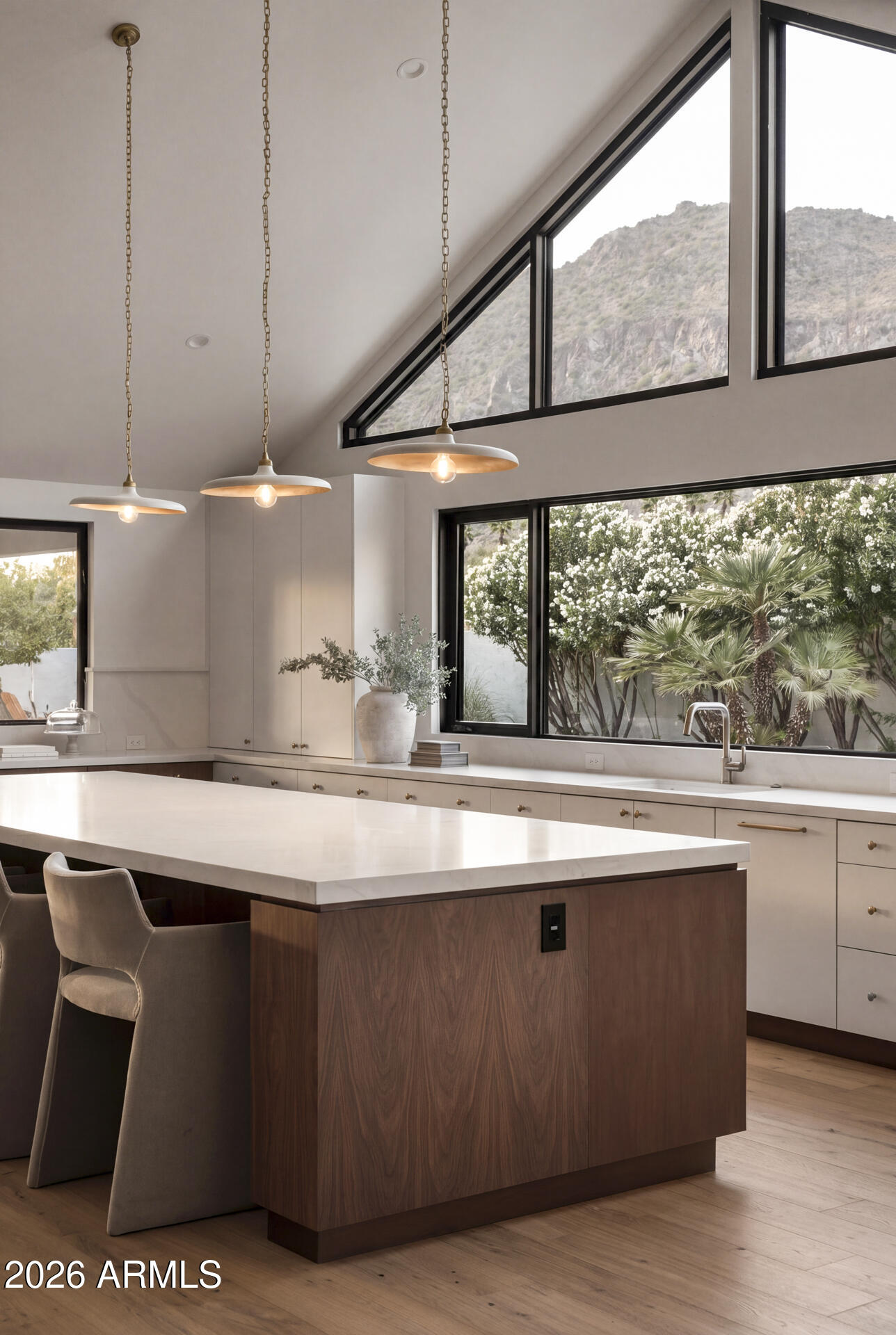 CAMELBACK EAST - Residential