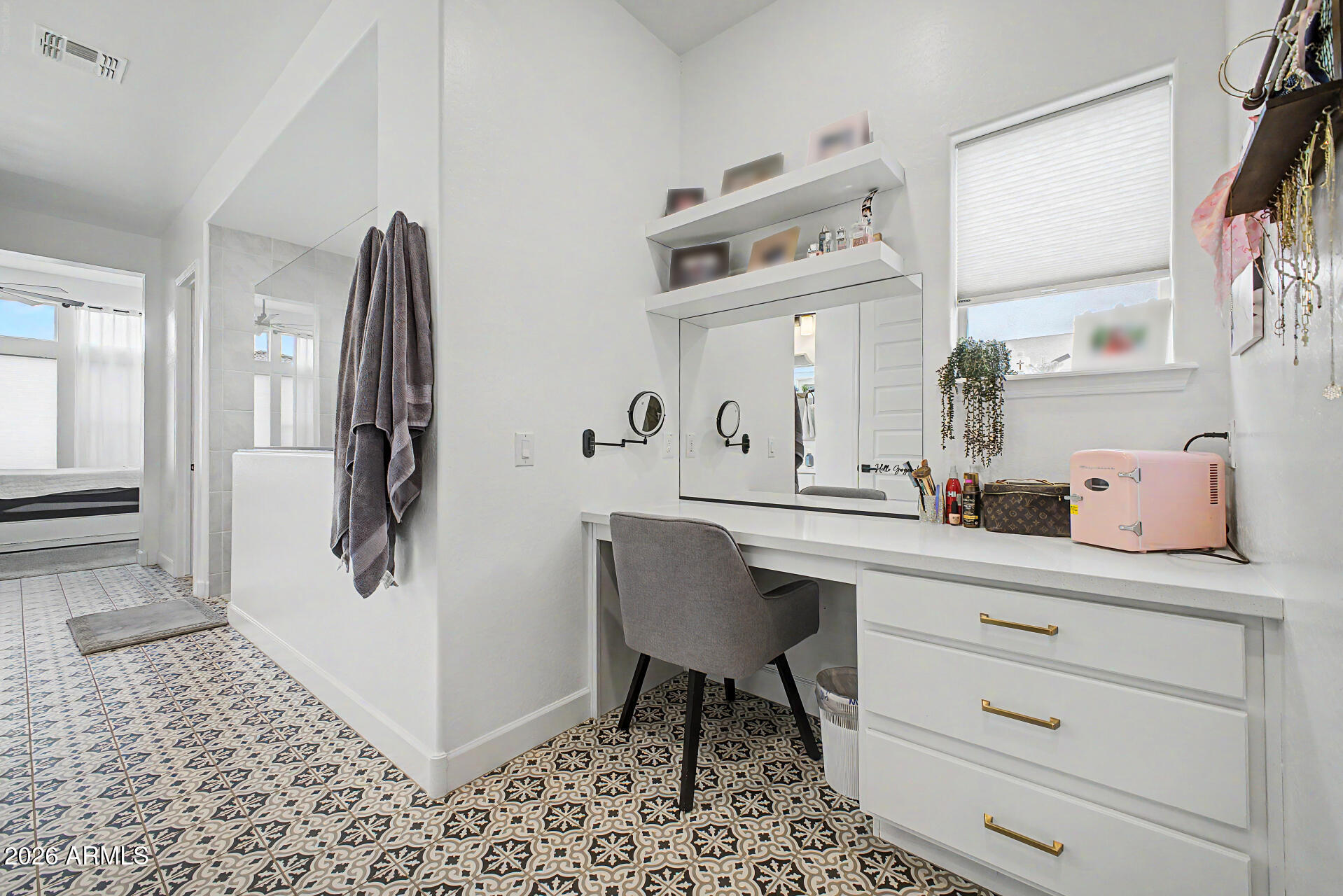 BLOSSOM ROCK PHASE 1 - Residential