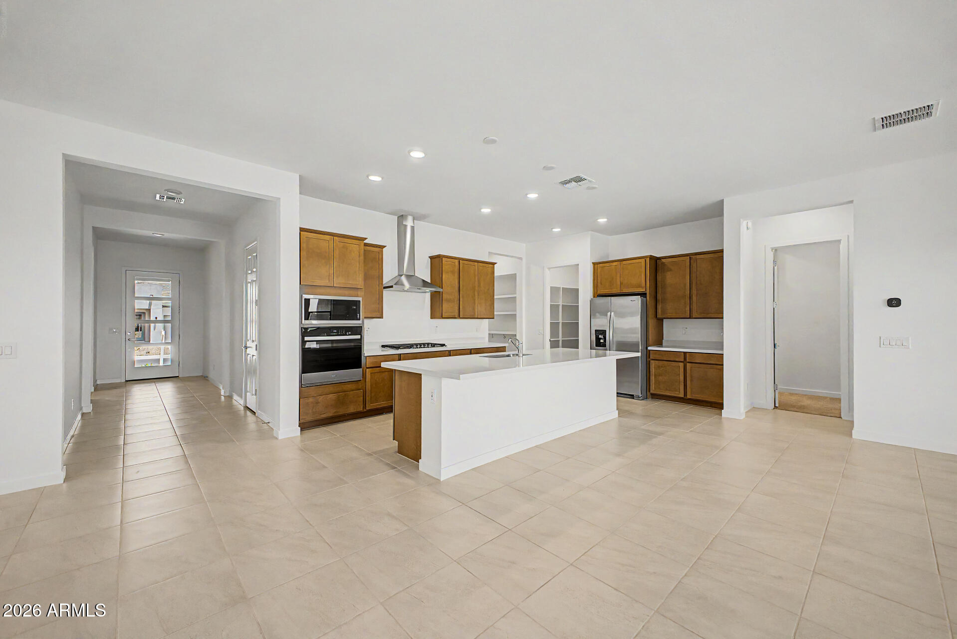 283 W FLOYD Drive