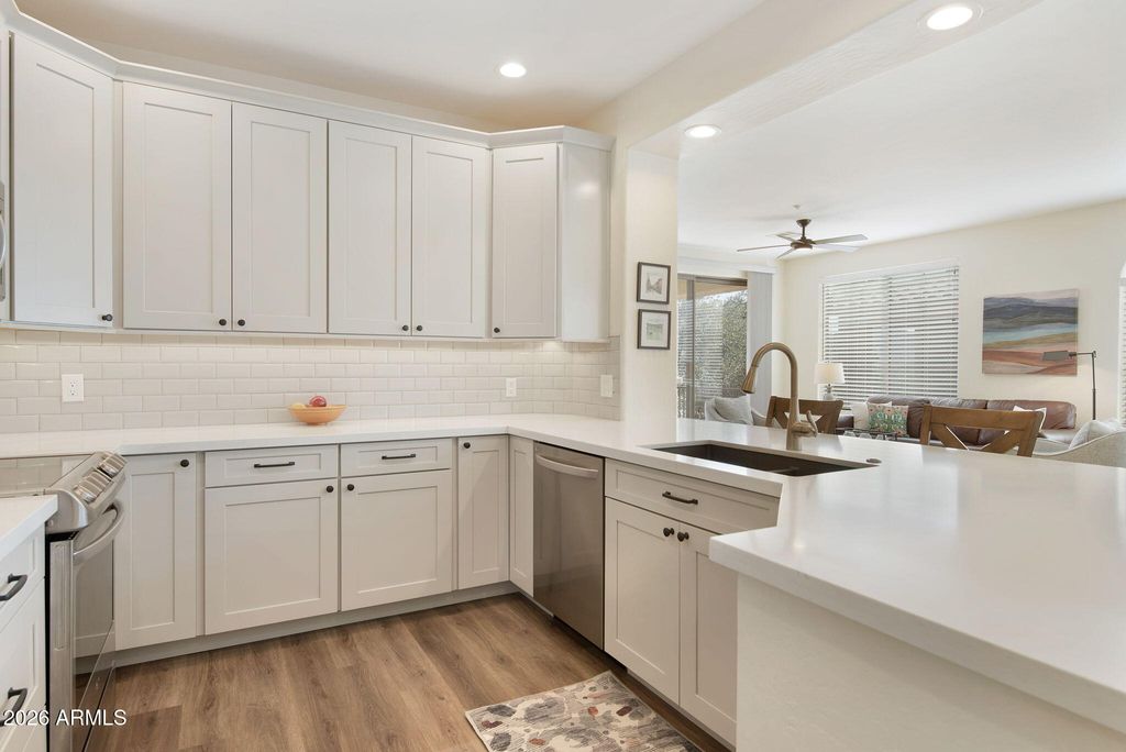 Photo of 10655 N 9th Street #217, Phoenix, AZ 85020 (MLS # 6974434)