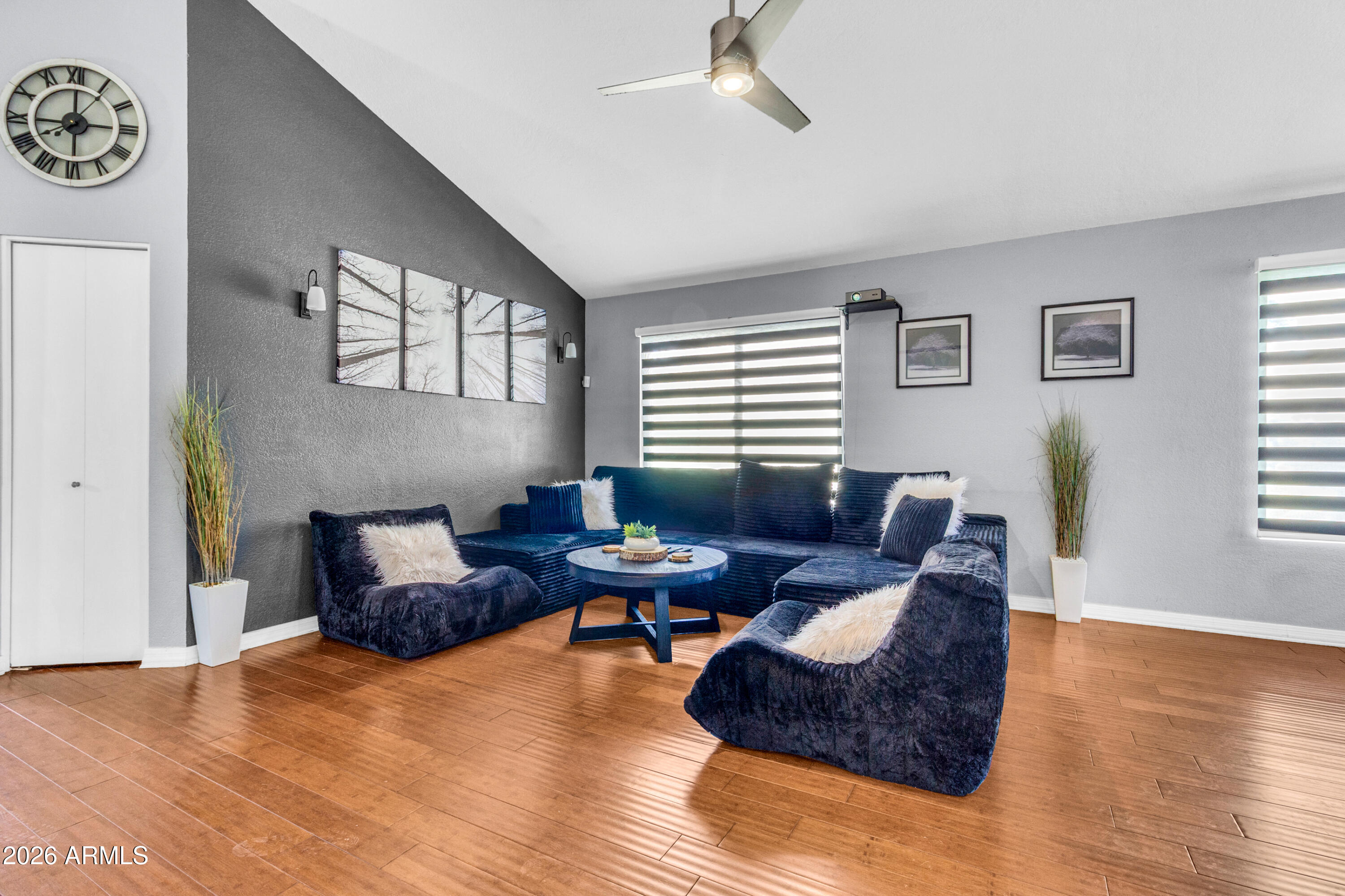 5059 W CHICAGO Circle S