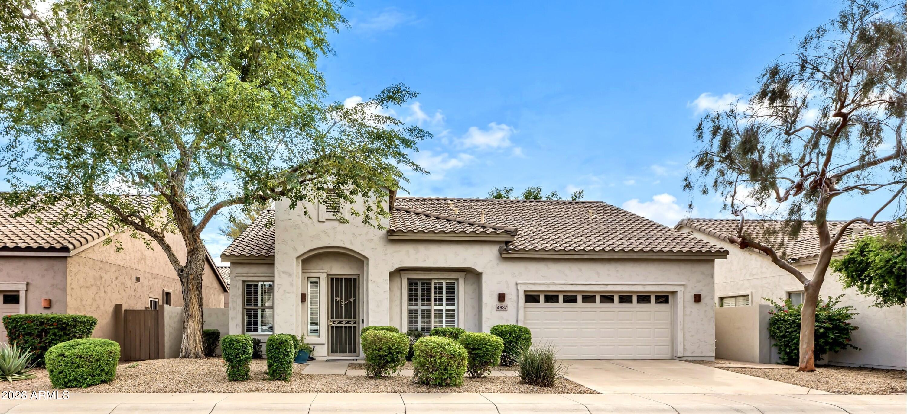 4837 E ANNETTE Drive